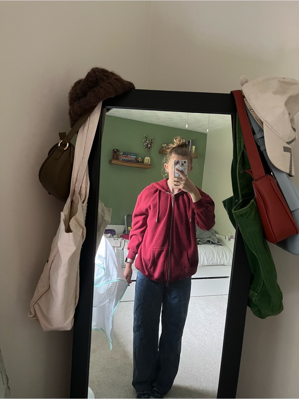 Sweater Subcategory Identification - Picture 3 of 3